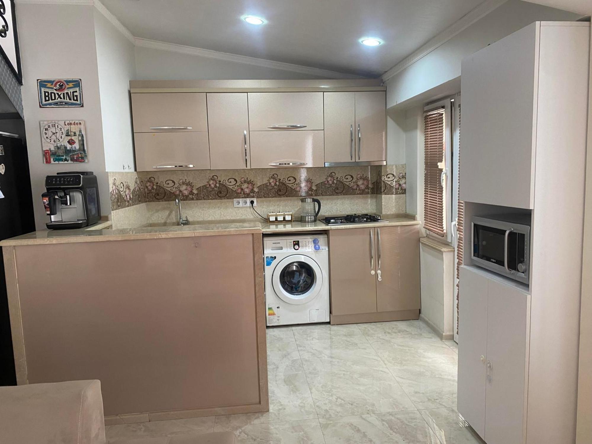 Big Flat In Batumi Apartment Екстериор снимка