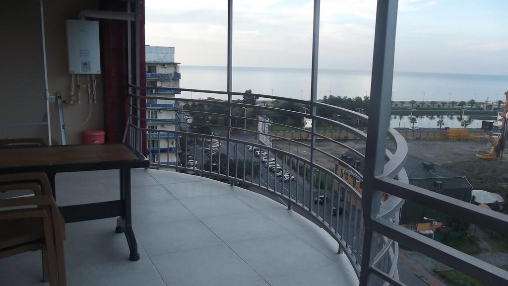 Big Flat In Batumi Apartment Екстериор снимка
